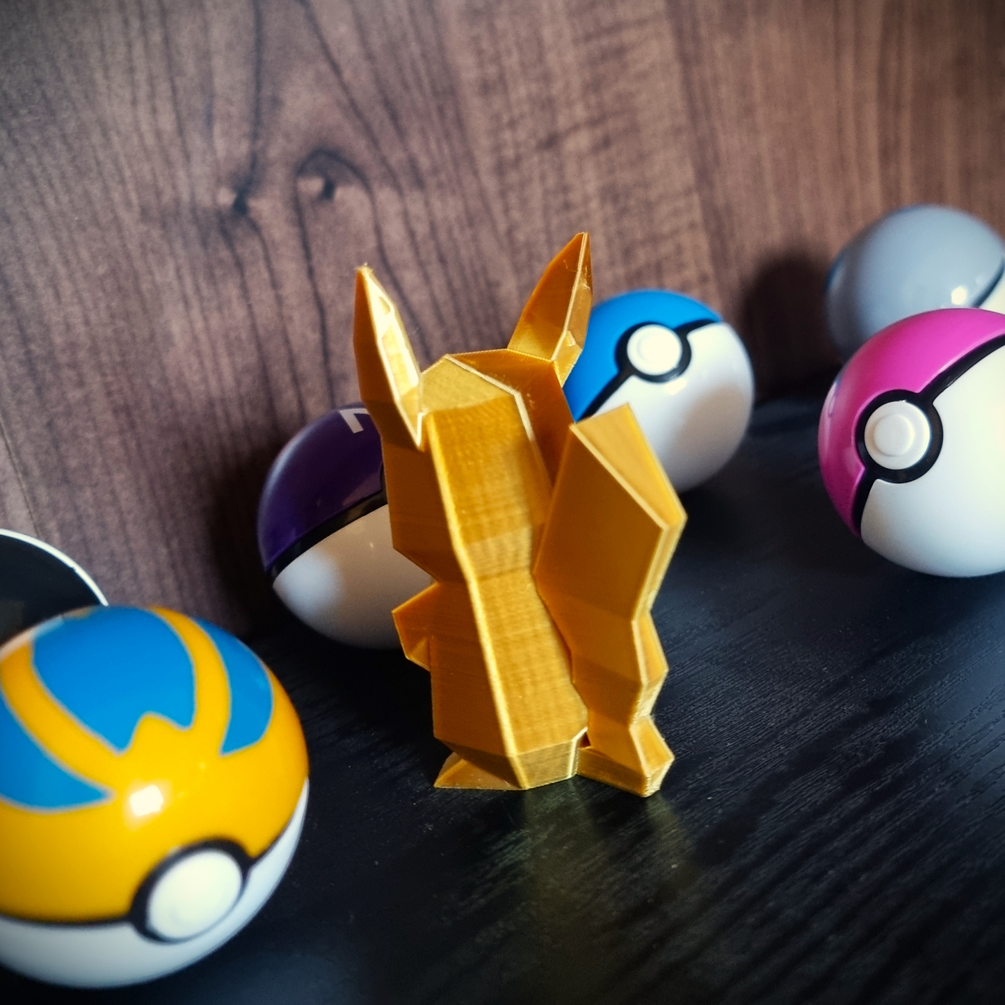 Figura 3D estilo Low-Poly: Pikachu