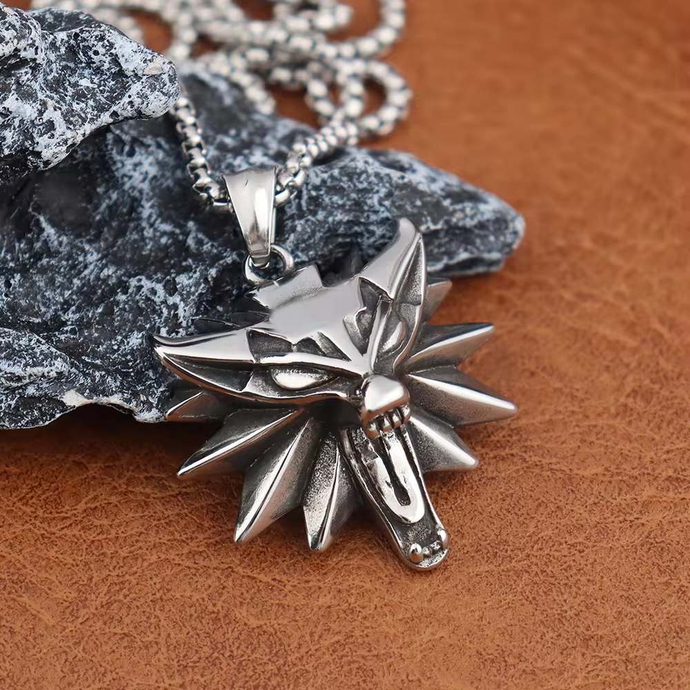 Collar "The Witcher" Geralt de Rivia