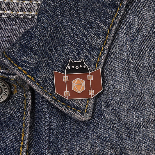 Pin rolero: "Gato Máster" / "DMichi"